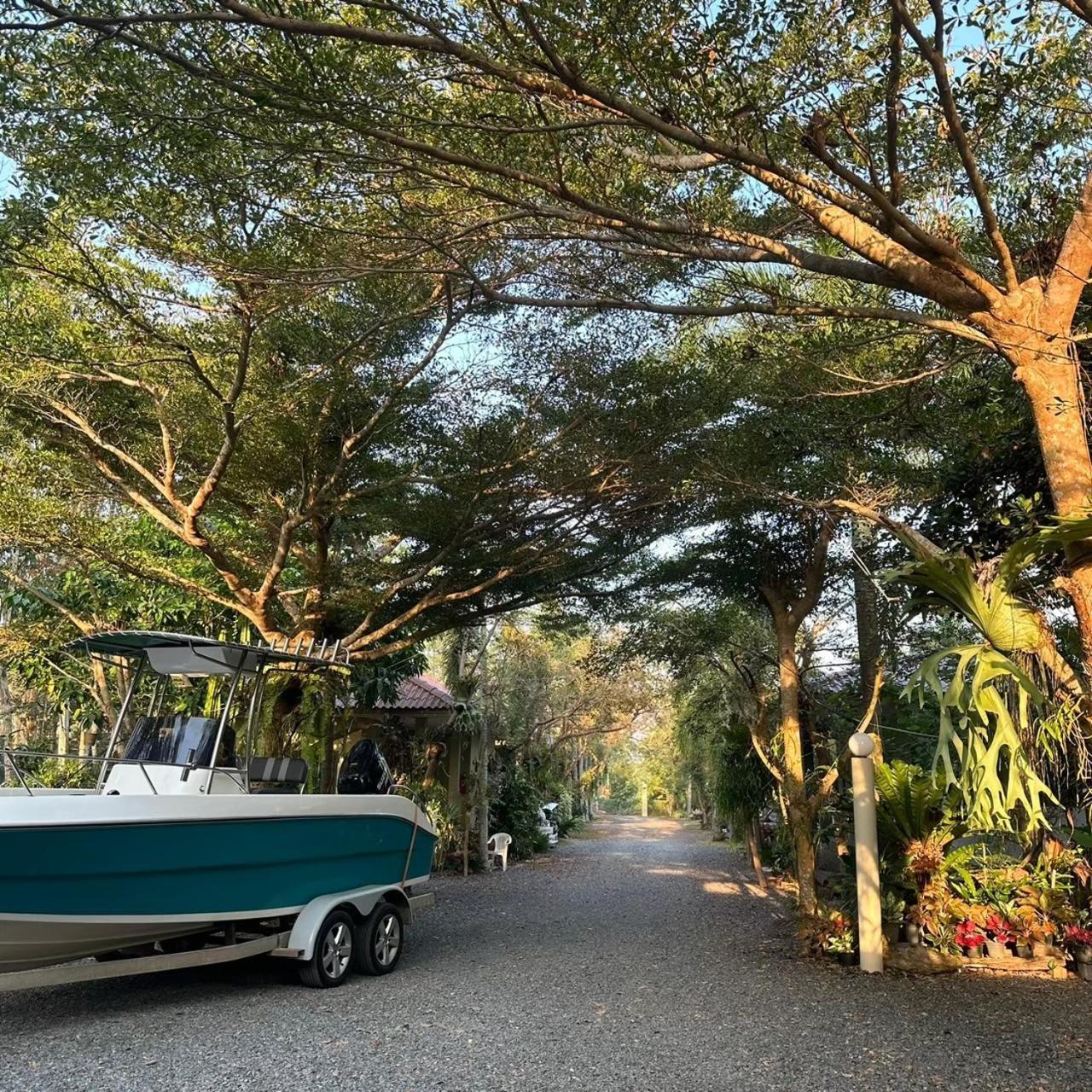 Big House Resort Trat Luaran gambar